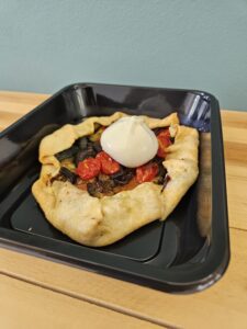 Tarte aux légumes & burratina